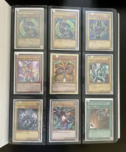 Yugioh Vintage 9 Foil/360 Card Binder Lot Dark Magician Blue-Eyes Red-Eyes - Image 2