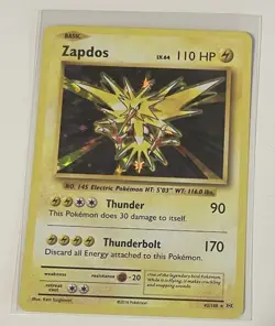 Pokemon TCG Zapdos Holo Evolutions 2016 - Image 1