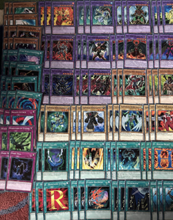 YuGiOh DELUXE Jaden Destiny Evil & Elemental Hero Deck Collection, Tin &Game Mat - Image 3