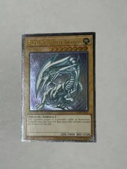 YUGIOH Blue-Eyes White Dragon OP28-EN001 Ultimate Rare NM #7 - Image 1