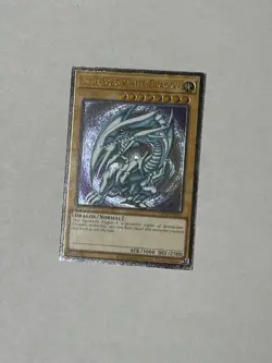 YUGIOH Blue-Eyes White Dragon OP28-EN001 Ultimate Rare NM #6 - Image 1