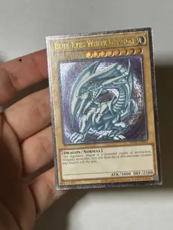 YUGIOH Blue-Eyes White Dragon OP28-EN001 Ultimate Rare NM #6 - Image 3