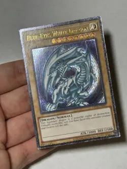 YUGIOH Blue-Eyes White Dragon OP28-EN001 Ultimate Rare LP #2 - Image 3