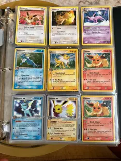 Pokemon card set with 378 Cards in Binder and Hundreds of more cards included - Image 5
