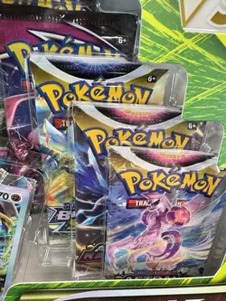 Pokemon TCG - SWSH Kleavor VSTAR Premium Collection Box NEW SEALED - Image 4