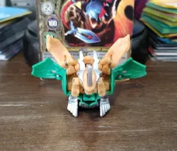 Bakugan Subterra/Ventus Mercury Dragonoid Tan/Green Mechtanium Surge W/ Card! - Image 2