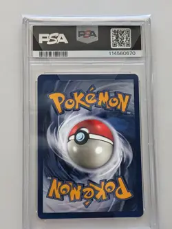 Pokemon TCG Dragonite Holo Rare Card 4/62 Fossil PSA 8 NM Vintage - Image 2