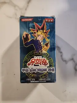 Yugioh Cards "BLUE EYES WHITE DRAGON" Booster BOX / Korean Ver / 40 Booster Pack 8809105875870 - Image 1