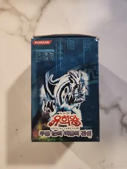 Yugioh Cards "BLUE EYES WHITE DRAGON" Booster BOX / Korean Ver / 40 Booster Pack 8809105875870 - Image 2