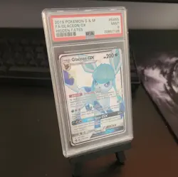Glaceon GX - PSA 9 - SV55/SV94 - Hidden Fates - Graded Pokemon Card - Image 3
