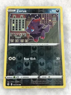 Pokemon Card Zorua 102/203 Evolving Skies Reverse Holo 2021 - Image 1