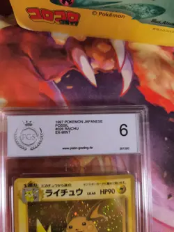 Pokemon Card Raichu Mysterious Of Fossil Japanese PSA / PGS 6 Holobleed - Image 4
