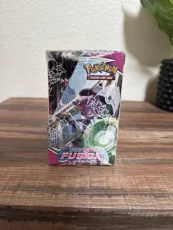 Pokemon TCG Sword & Shield Fusion Strike Booster Box Factory Sealed 36 Packs - Image 4