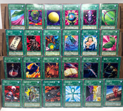 Yu-Gi-Oh! OCG Spell Card Lot . Vol. Starter 1999 No Ref first series Vintage - Image 1
