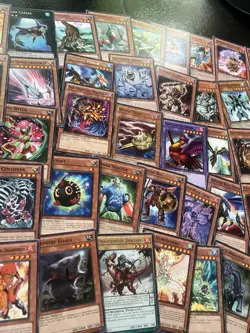 Yu-Gi-Oh! 100 Card random lot includes- Rares vintage short prints monsters Only - Image 3