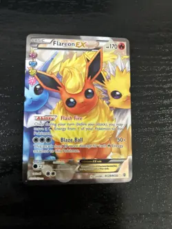 Flareon EX - RC28/RC32 - Full Art Ultra Rare Generations - Pokemon Card - MP - Image 1