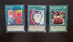 Yugioh Vintage Staple Magic and Trap Set 45 Card Dark Hole Fissure Scapegoat - Image 3