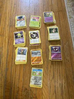 Pokemon Cards 345 Lot Of Commons, Uncommon, Rare And Hollow’s. - Image 1