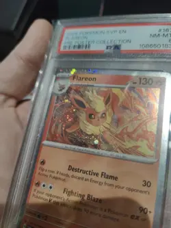 Pokemon SVP en Flareon 2025 Pre-Poster Collection 167 PSA 8 - Image 2