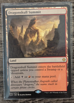 MTG: Dragonskull Summit (Ixalan)(RARE) - Image 1