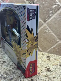 Pokemon TCG Scarlet & Violet 151 Zapdos EX Collection Box Sealed NEW - Image 4