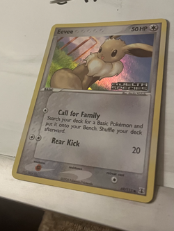 Pokemon Card 2005 - Eevee Ex Delta Species 69/113 Reverse Holo Rare STAMPED NM - Image 2