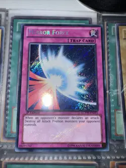 Yu-Gi-Oh! Mirror Force LCYW-EN091 1st Edition LP Secret Rare Card - Image 1