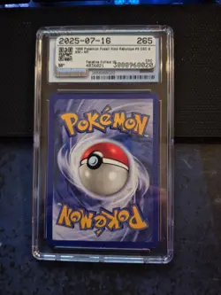 Pokemon (1999) Fossil Kabutops - 9/62 Holo CGC 8 NM/MINT - Image 2