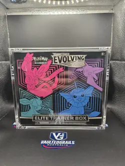 Pokemon TCG Evolving Skies Elite Trainer ETB (New and Sealed) - Image 3