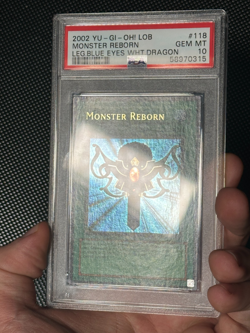 Yugioh PSA 10 Monster Reborn LOB-118 WAVY Ultra Rare EXTREMELY RARE - Image 4