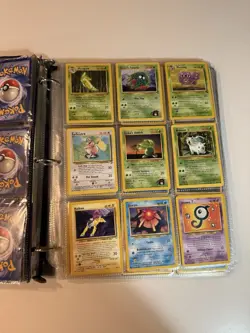 Huge Pokemon Collection Binder Vintage Card Lot Cards Mixed - Image 3
