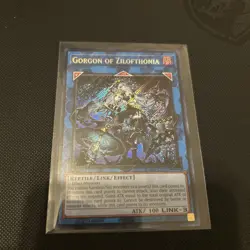 Yugioh! Gorgon of Zilofthonia DUAD-EN050 1st Edition Secret Rare (in-hand) - Image 1