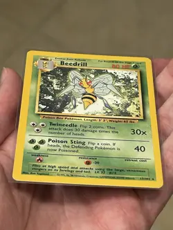 1999 POKEMON TCG Beedrill 017/102 Base Set WOTC Rare Unlimited Vintage Card LP - Image 3