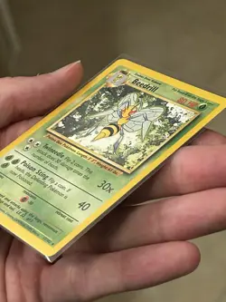 1999 POKEMON TCG Beedrill 017/102 Base Set WOTC Rare Unlimited Vintage Card LP - Image 4