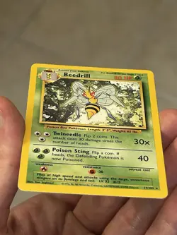 1999 POKEMON TCG Beedrill 017/102 Base Set WOTC Rare Unlimited Vintage Card LP - Image 3