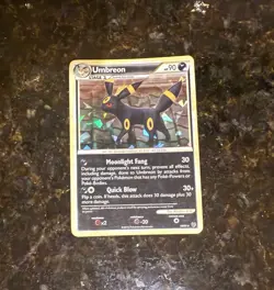 Pokemon TCG Umbreon Cracked Ice Holo Rare HGSS Undaunted 10/90 2010 LP - Image 1