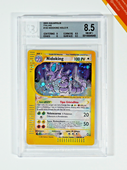 Pokemon BGS 8.5 Crystal Nidoking #150 Holo Aquapolis 2003 Italiano - Image 1