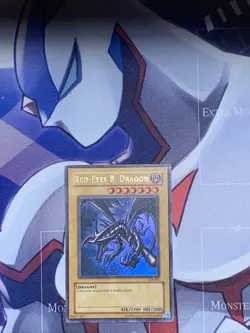 Yugioh Red-Eyes Black Dragon SDJ-001 Unlimited Edition Holo Rare Yu-Gi-Oh! - Image 1
