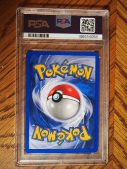 Pokemon 2000 Base 2 Mewtwo rare foil card, PSA 8 w/ swirl - Image 5