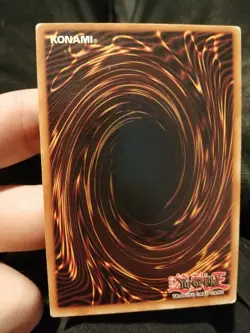 Yugioh Gilford the Lightning CT2-EN001 Secret Rare Promo - Image 2