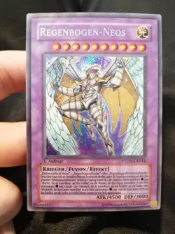 Yugioh Regenbogen Neos PTDN-DE044 Secret Rare 1st Ed German Rainbow - Image 1