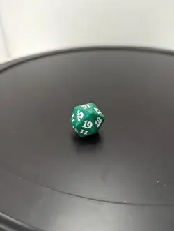 MTG Green/Blue Eldritch Moon Edition Spindown Die 20 Sided Dice Life Counter - Image 1