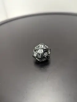 MTG Black Mirrodin Besieged Edition D20 Spindown Die 20 Sided Dice Life Counter - Image 1