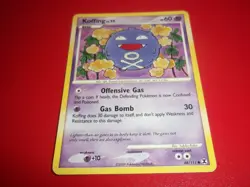 ☆ Pokemon Trading Game Card ☆ Koffing 68/111 Platinum Rising Rivals☆ - Image 1