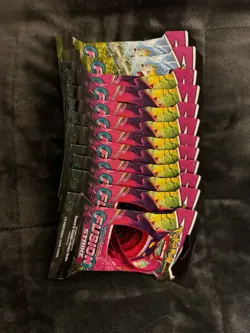 Pokemon TCG Sword & Shield 08 Fusion Strike Sleeved Booster Pack - Image 2