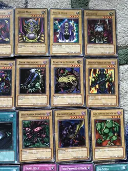 YuGiOh Starter Deck Kaiba EUROPEAN 46 Card Set SDK-E001 -SDK-E046 2002 Print - Image 4