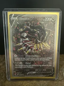 Pokemon TCG Giratina V 186/196 English Lost Origin Alt Art, Near Mint NM English - Image 2