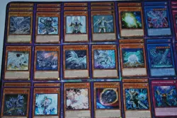 Yu-Gi-Oh! - Yugioh - Custom Blue-Eyes White Dragon Theme Deck - Destiny Upgraded - Image 4