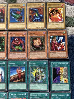 YuGiOh Starter Deck Joey 50 Card Set SDJ-E001 -SDJ-E050 2003 Print - Image 5