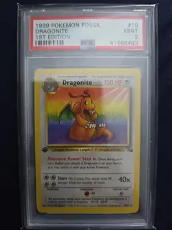 1999 Pokemon Dragonite 1st Edition Non-Holo Fossil Card #19 PSA 9 - Image 1